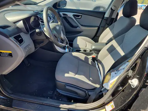 KMHDH4AE6GU641065 — 2016 Hyundai Elantra, фото 7 с аукциона Copart, Передняя часть