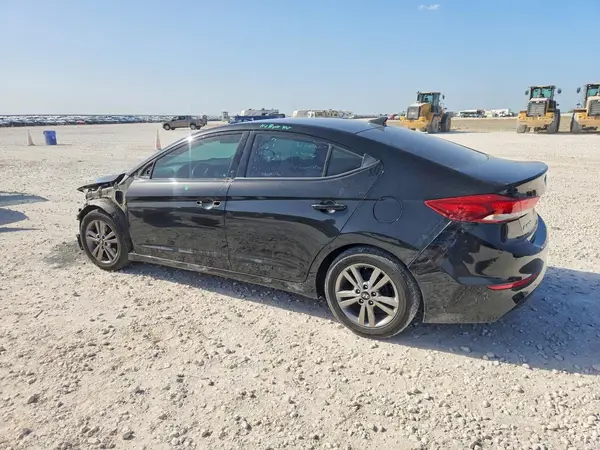5NPD84LF8HH199881 — 2017 Hyundai Elantra, фото 2 с аукциона Copart, Передняя часть