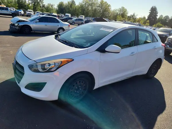 KMHD35LH9HU358690 — 2017 Hyundai Elantra, Естественный износ (Normal Wear), фото до ремонта