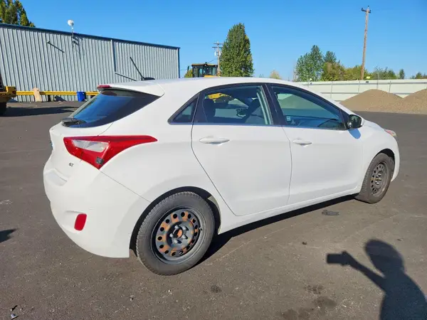 KMHD35LH9HU358690 — 2017 Hyundai Elantra, фото 3 с аукциона Copart, Естественный износ