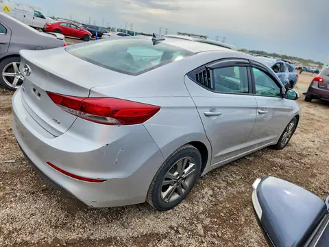5NPD84LF9HH091057 — 2017 Hyundai Elantra, фото 3 с аукциона Copart 01.10.2026, Механические повреждения
