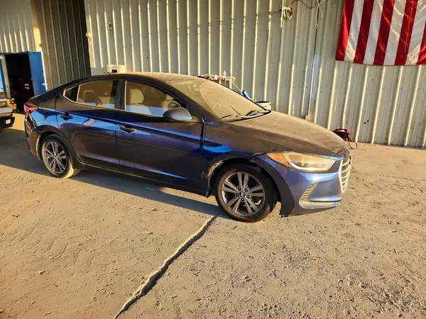 5NPD84LF4HH047130 — 2017 Hyundai Elantra, фото 4 с аукциона Copart 30.09.2026, Естественный износ