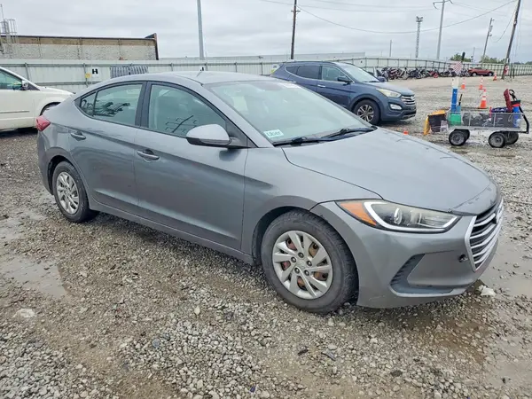 KMHD74LF1HU094281 — 2017 Hyundai Elantra, фото 4 с аукциона Copart 29.09.2026, Вандализм
