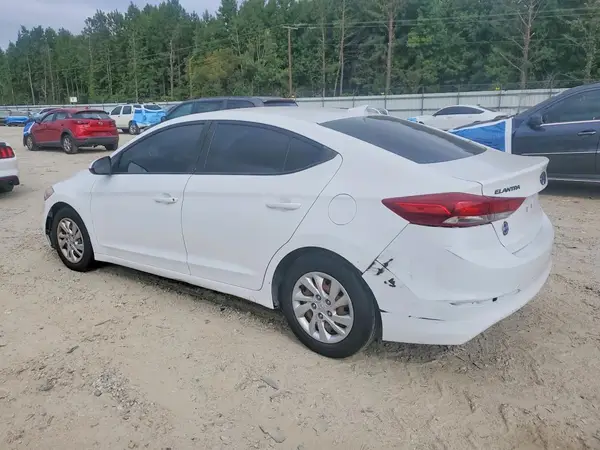 5NPD74LF7HH183528 — 2017 Hyundai Elantra, фото 2 с аукциона Copart 13.10.2026, Подтопление