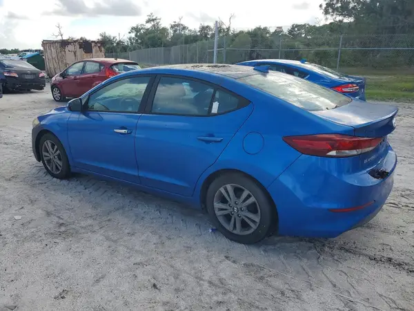 KMHD84LF1HU242099 — 2017 Hyundai Elantra, фото 2 с аукциона Copart 10.10.2026, Мелкие вмятины и царапины