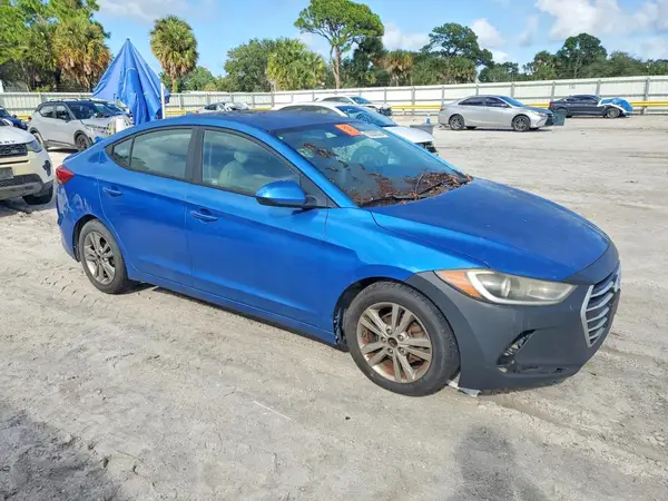 KMHD84LF1HU242099 — 2017 Hyundai Elantra, фото 4 с аукциона Copart 10.10.2026, Мелкие вмятины и царапины