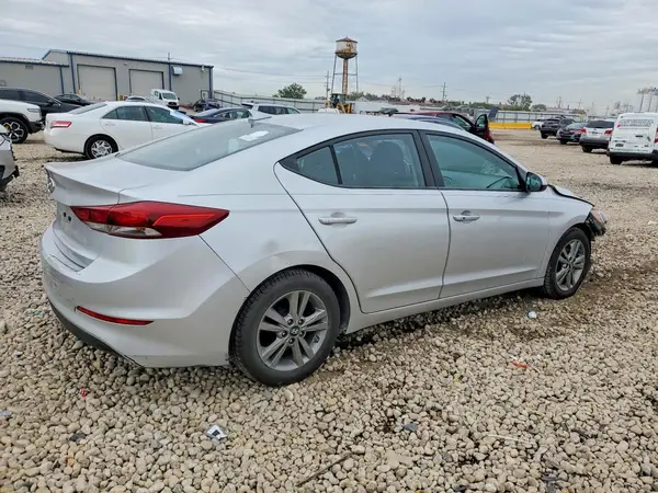 5NPD84LF7HH169187 — 2017 Hyundai Elantra, фото 3 с аукциона Copart, Передняя часть