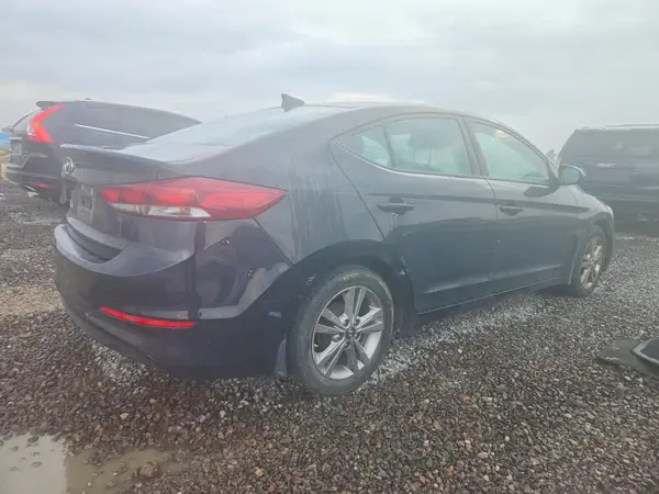 KMHD84LF9HU237409 — 2017 Hyundai Elantra, фото 3 с аукциона Copart 30.09.2026, Механические повреждения