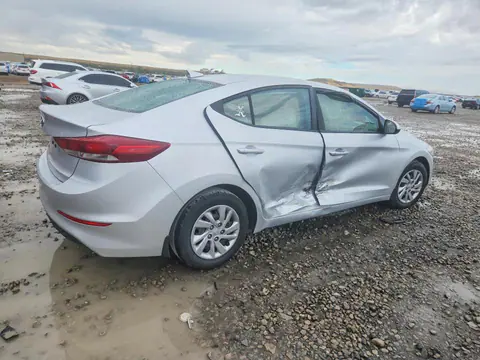 2017 Hyundai Elantra VIN KMHD74LF3HU372114 фото 3