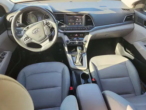 5NPD84LF2HH054013 — 2017 Hyundai Elantra, фото 8 с аукциона Copart, Передняя часть