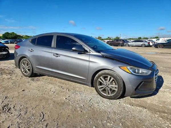 5NPD84LF8JH357299 — 2018 Hyundai Elantra, фото 4 с аукциона Copart, Передняя часть