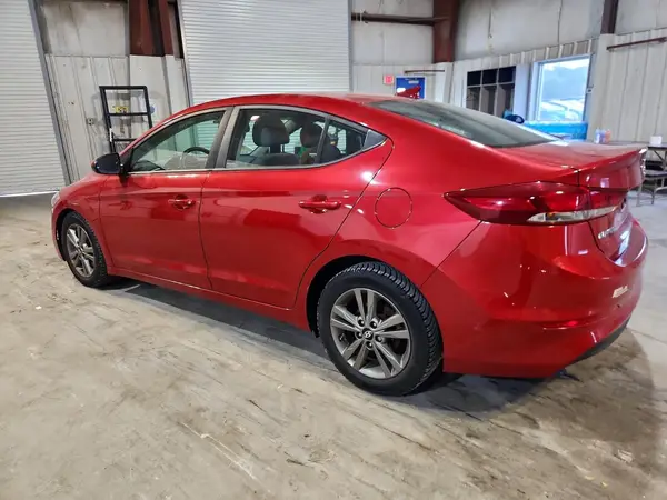 5NPD84LF3JH289378 — 2018 Hyundai Elantra, фото 2 с аукциона Copart, Боковая часть