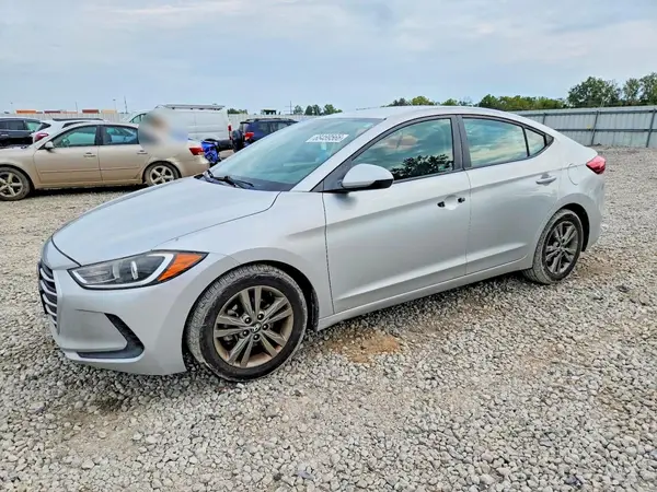 5NPD84LF8JH231072 — 2018 Hyundai Elantra, Боковая часть (Side), фото до ремонта