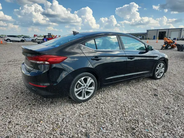 KMHD84LF8JU500012 — 2018 Hyundai Elantra, фото 3 с аукциона Copart, Передняя часть