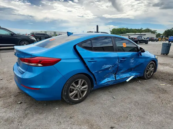 5NPD84LF3JH313517 — 2018 Hyundai Elantra, фото 3 с аукциона Copart, Боковая часть