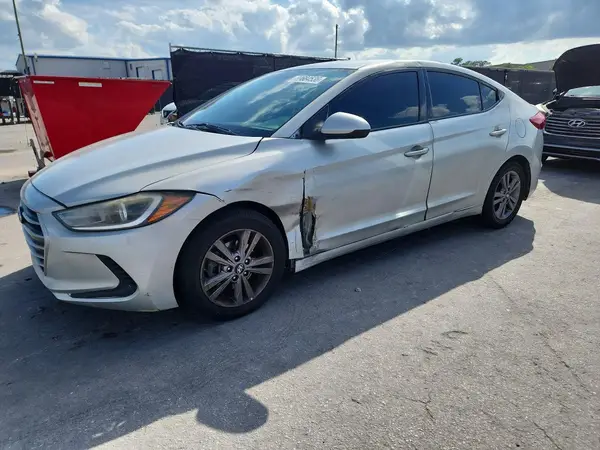 5NPD84LF8JH300939 — 2018 Hyundai Elantra, Боковая часть (Side), фото до ремонта