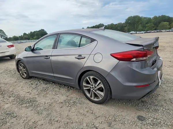5NPD84LFXJH278166 — 2018 Hyundai Elantra, фото 2 с аукциона Copart, Задняя часть