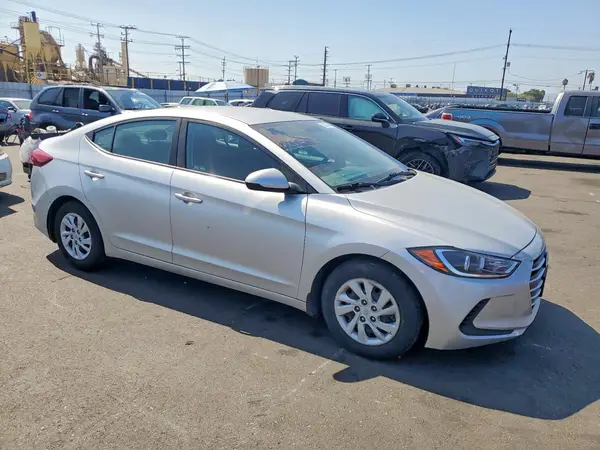 5NPD74LF8JH343468 — 2018 Hyundai Elantra, фото 4 с аукциона Copart, Вандализм