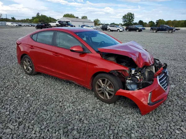 5NPD84LF4JH360796 — 2018 Hyundai Elantra, фото 4 с аукциона Copart, Передняя часть