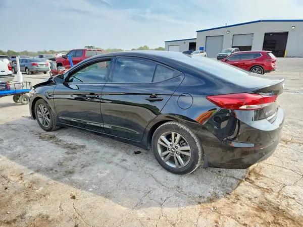 2018 HYUNDAI ELANTRA VIN 5NPD84LFXJH263649 фото 2