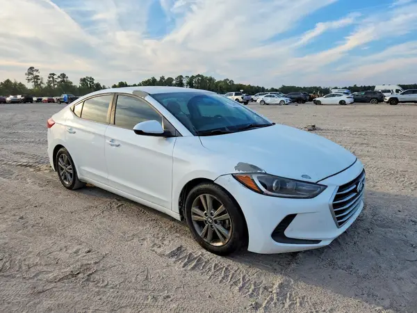 5NPD84LF2JH259644 — 2018 Hyundai Elantra, фото 4 с аукциона Copart 29.09.2026, Механические повреждения