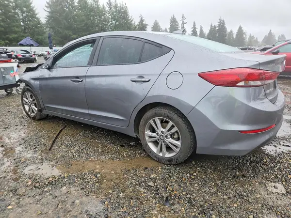 KMHD84LF3JU534570 — 2018 Hyundai Elantra, фото 2 с аукциона Copart, Передняя часть