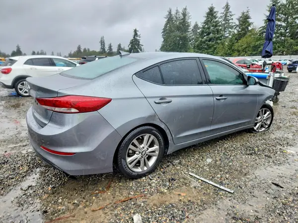 KMHD84LF3JU534570 — 2018 Hyundai Elantra, фото 3 с аукциона Copart, Передняя часть