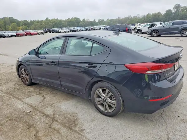 KMHD84LF0JU492083 — 2018 Hyundai Elantra, фото 2 с аукциона Copart, Механические повреждения