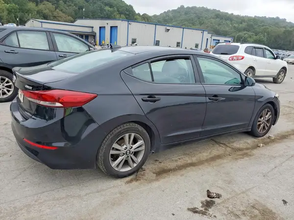 KMHD84LF0JU492083 — 2018 Hyundai Elantra, фото 3 с аукциона Copart, Механические повреждения