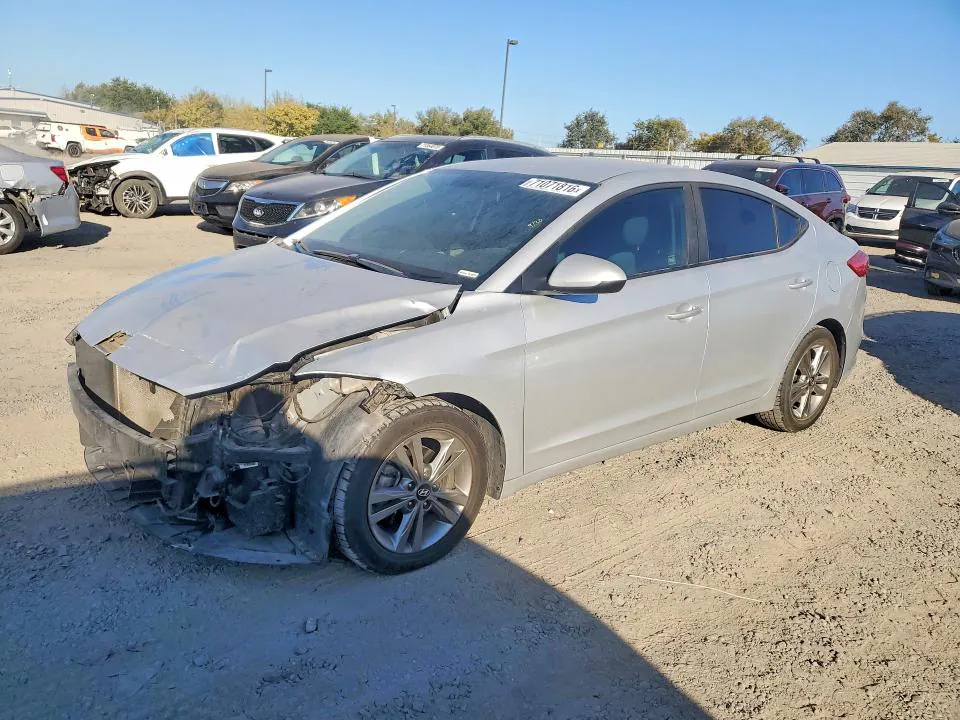 2018 Hyundai Elantra VIN 5NPD84LF6JH329646 фото 1