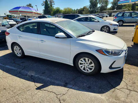 2018 Hyundai Elantra VIN 5NPD74LF8JH274023 фото 4