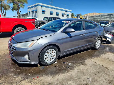 5NPD74LF0KH435997 — 2019 Hyundai Elantra, Задняя часть (Rear End), фото до ремонта