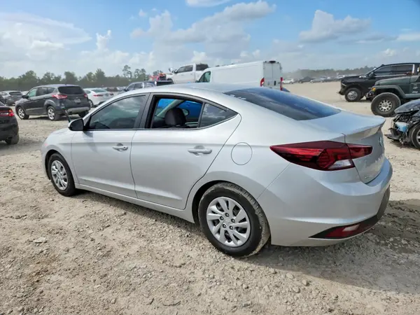 5NPD74LF9KH491842 — 2019 Hyundai Elantra, фото 2 с аукциона Copart, Вандализм