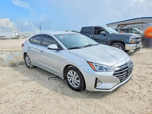 5NPD74LF9KH491842 — 2019 Hyundai Elantra, фото 4 с аукциона Copart, Вандализм