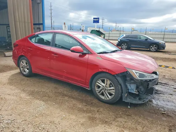 KMHD84LF4KU780884 — 2019 Hyundai Elantra, фото 4 с аукциона Copart, Передняя часть