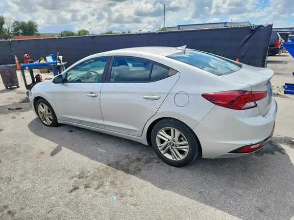 5NPD84LFXKH466610 — 2019 Hyundai Elantra, фото 2 с аукциона Copart, Повреждения снизу