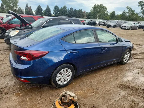 5NPD74LF9KH483448 — 2019 Hyundai Elantra, фото 3 с аукциона Copart, Передняя часть