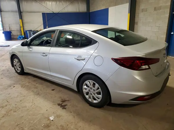 5NPD74LF9KH431768 — 2019 Hyundai Elantra, фото 2 с аукциона Copart 28.09.2026, Подтопление