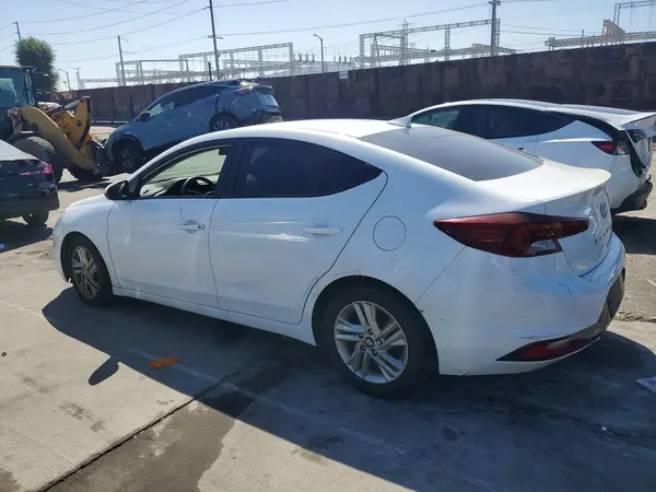 2019 HYUNDAI ELANTRA VIN 5NPD84LF6KH444202 фото 2