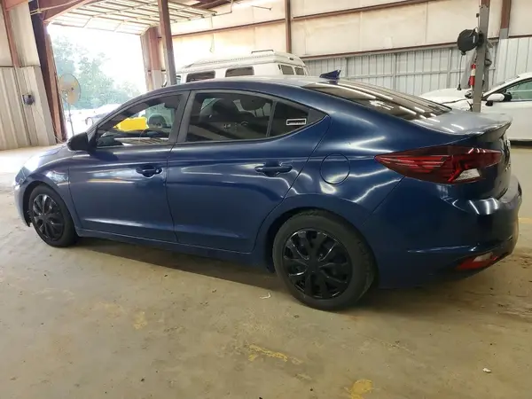 5NPD84LF4KH413739 — 2019 Hyundai Elantra, фото 2 с аукциона Copart, Передняя часть