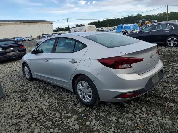 5NPD74LF1KH467745 — 2019 Hyundai Elantra, фото 2 с аукциона Copart, Подтопление