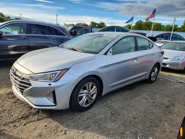 5NPD84LF2KH445430 — 2019 Hyundai Elantra, Вандализм (Vandalism), фото до ремонта