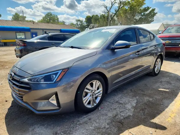 5NPD84LFXKH425412 — 2019 Hyundai Elantra, Мелкие вмятины и царапины (Minor Dent/Scratches), фото до ремонта