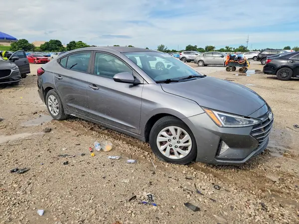 5NPD74LF5KH419794 — 2019 Hyundai Elantra, фото 4 с аукциона Copart 08.10.2026, Подтопление