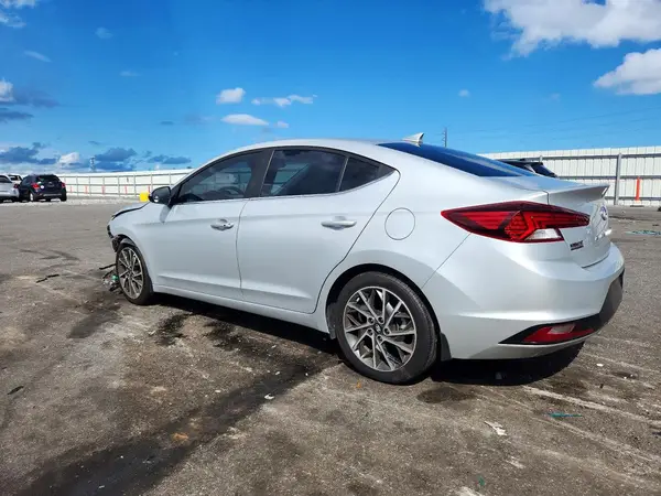 5NPD84LF9KH491420 — 2019 Hyundai Elantra, фото 2 с аукциона Copart, Передняя часть