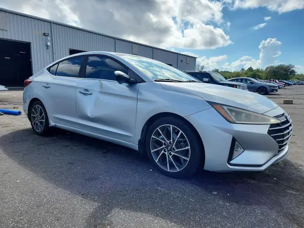 5NPD84LF9KH491420 — 2019 Hyundai Elantra, фото 4 с аукциона Copart, Передняя часть