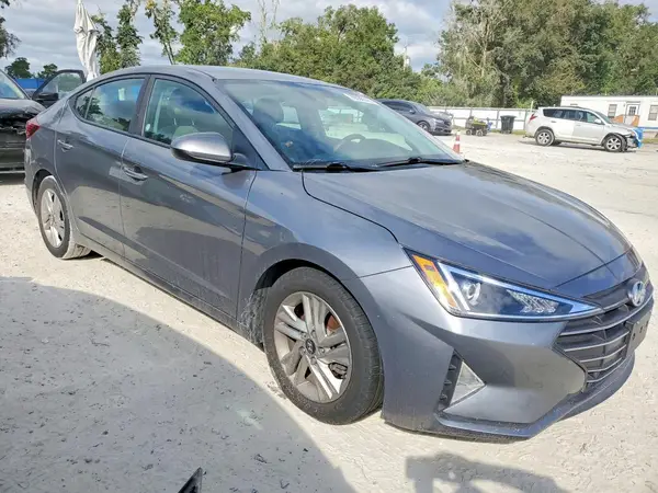 5NPD84LF9KH407385 — 2019 Hyundai Elantra, фото 4 с аукциона Copart, Боковая часть