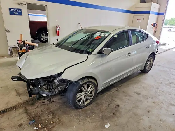5NPD84LF2LH529605 — 2020 Hyundai Elantra, Повреждения со всех сторон (All Over), фото до ремонта