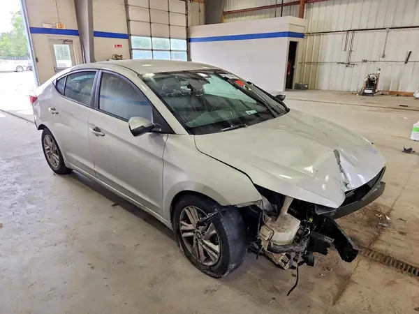 5NPD84LF2LH529605 — 2020 Hyundai Elantra, фото 4 с аукциона Copart 02.10.2026, Повреждения со всех сторон