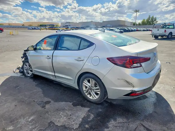 5NPD84LF8LH507849 — 2020 Hyundai Elantra, фото 2 с аукциона Copart, Передняя часть